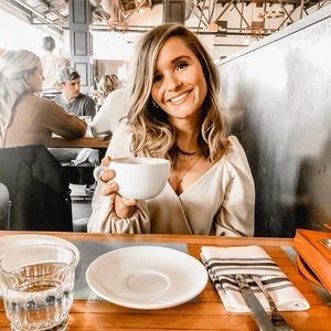 Meet your Posher, Sara